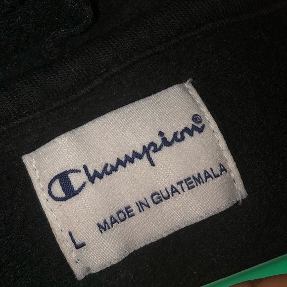 Champion sweater - Picture 3 of 3